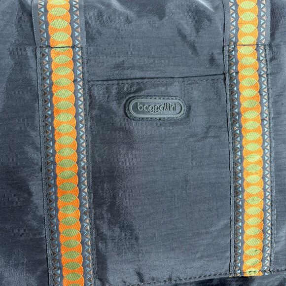 Baggallini Cross Body Messenger Bag Tote Black Orange Padded Slot Inside - Picture 14 of 15